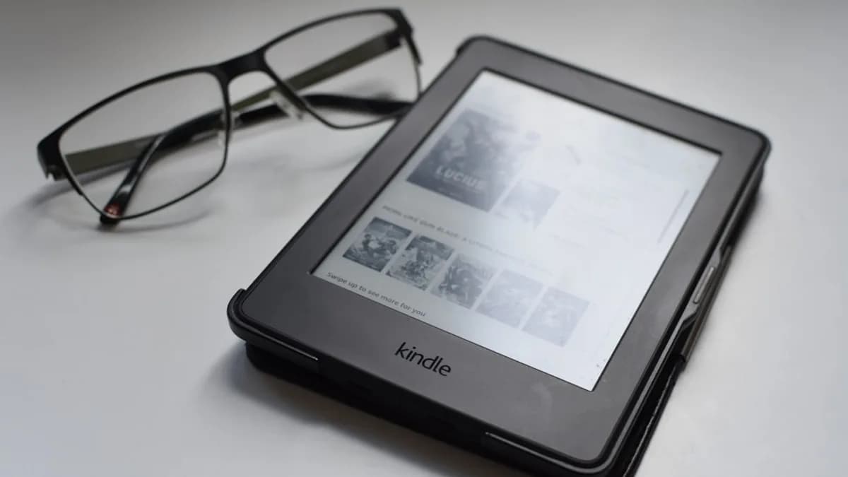 black amazon e book reader