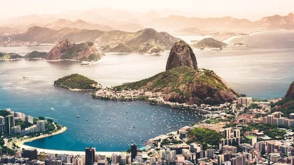 aerial photography of cityscape near sea