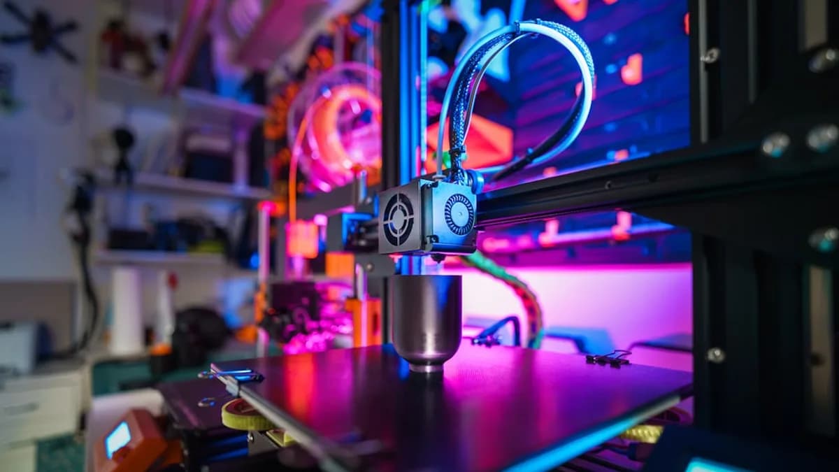 a machine that is sitting on a table