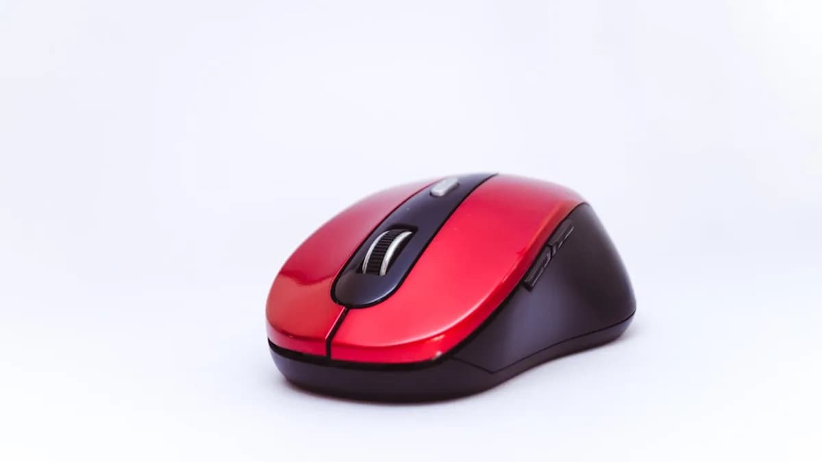 black and red cordless computer mouse