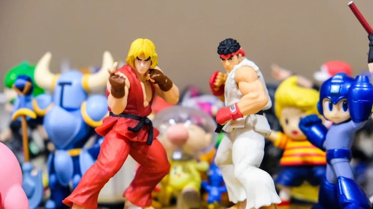Street Fighter Ken and Ryu figurines