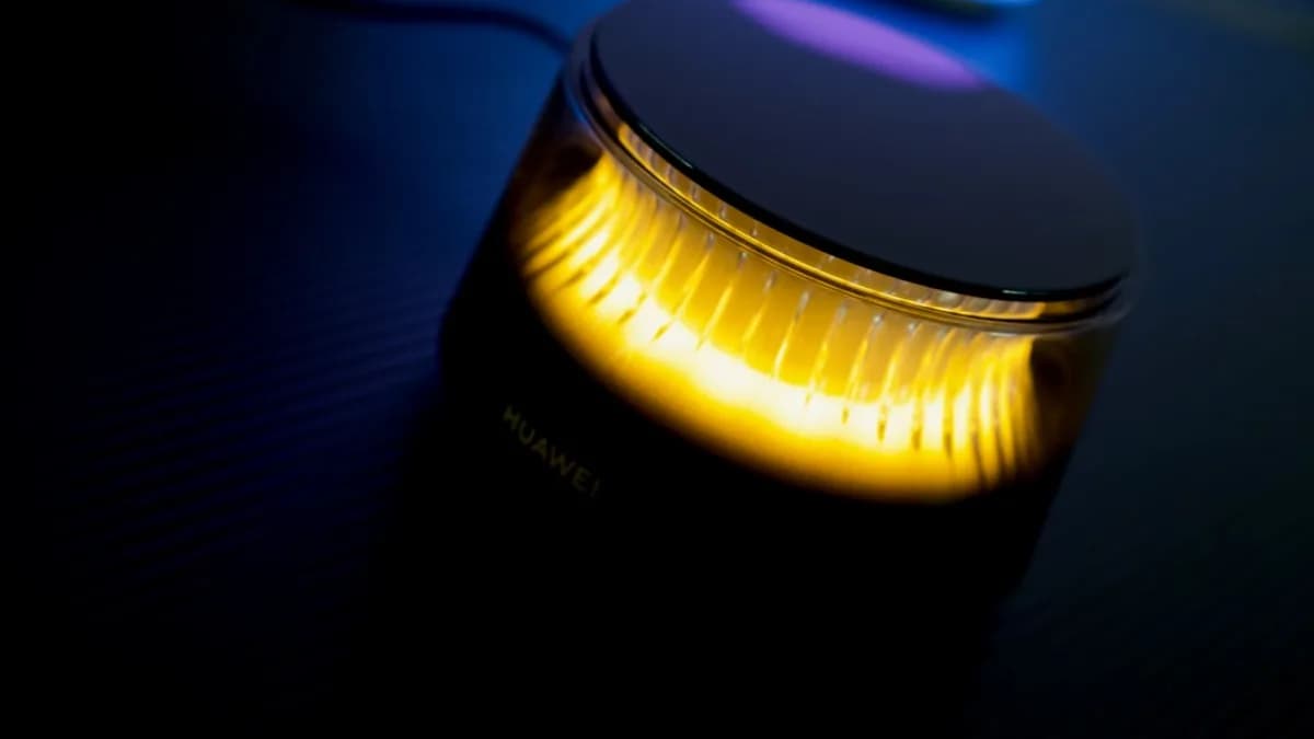A glowing cylindrical object with yellow light