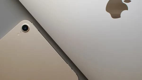 a close up of an apple laptop computer