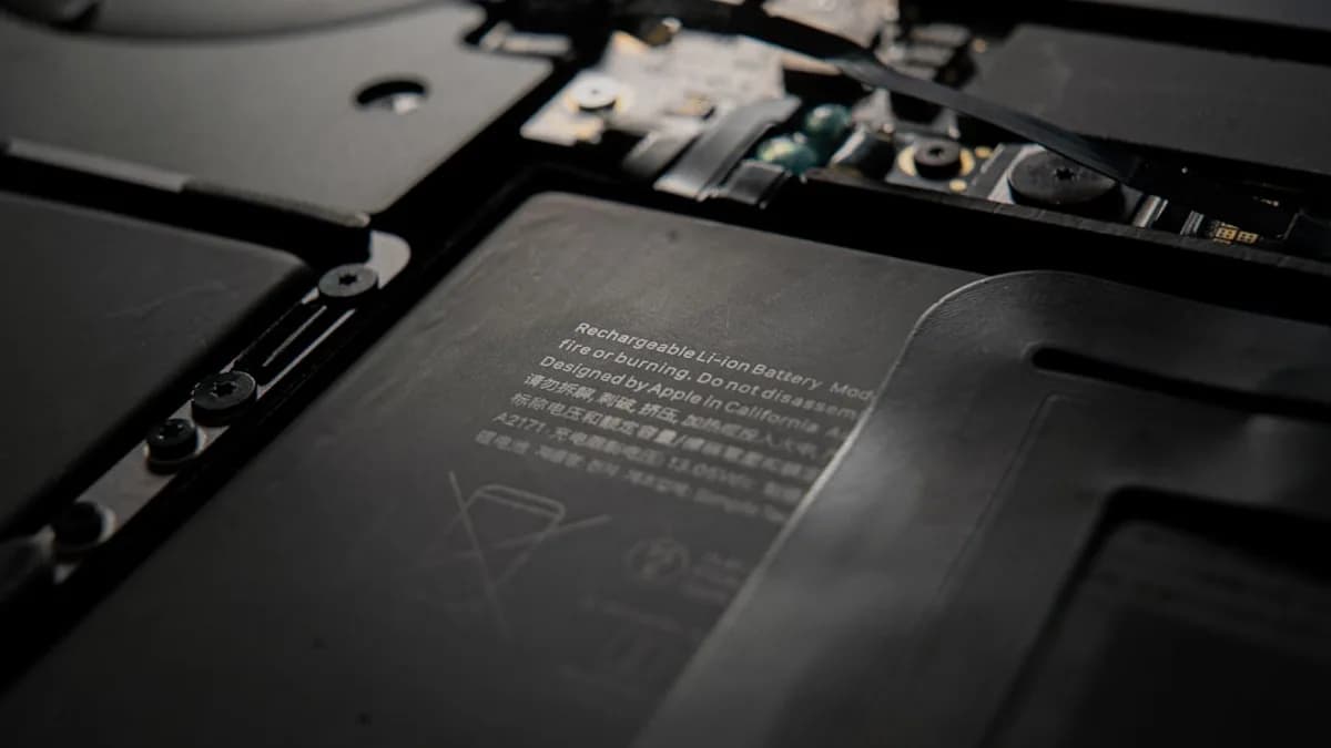 black and silver electronic device