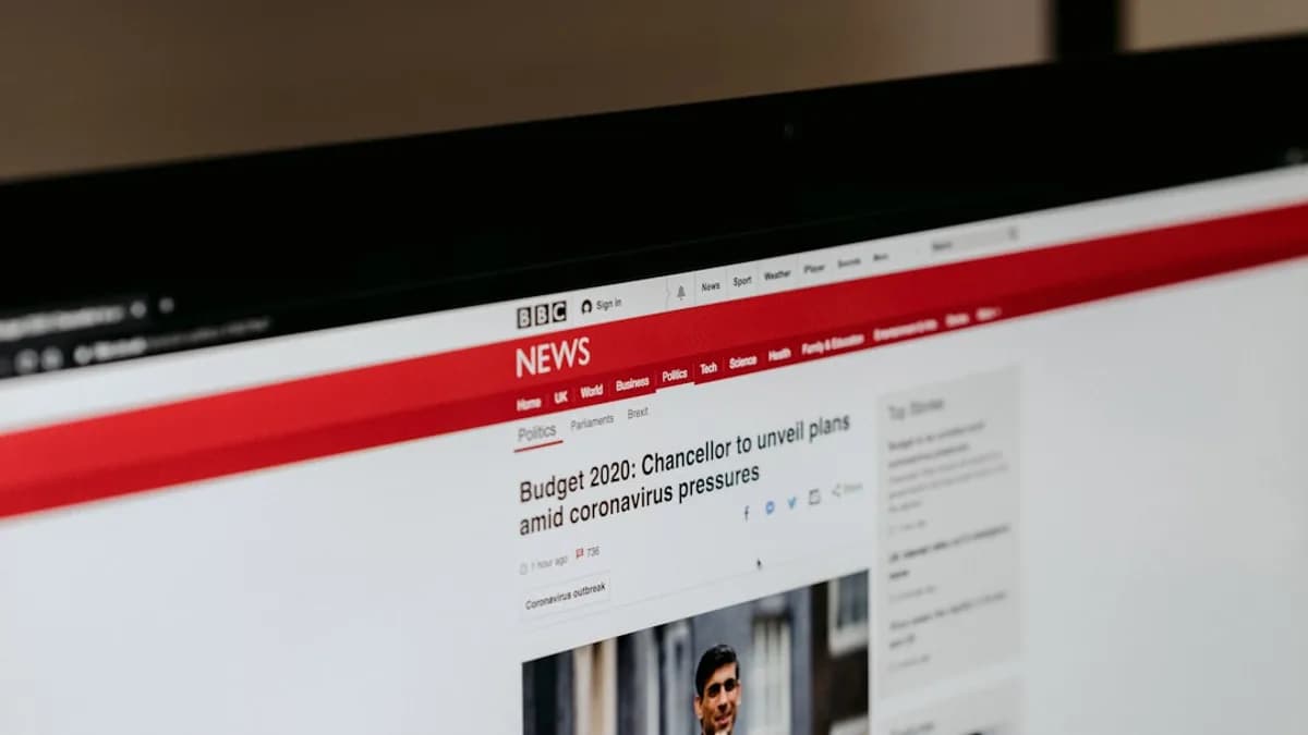 black flat screen computer monitor