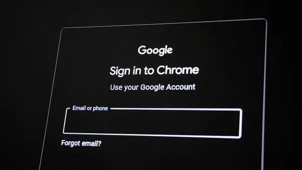 Google chrome sign-in screen with email field.