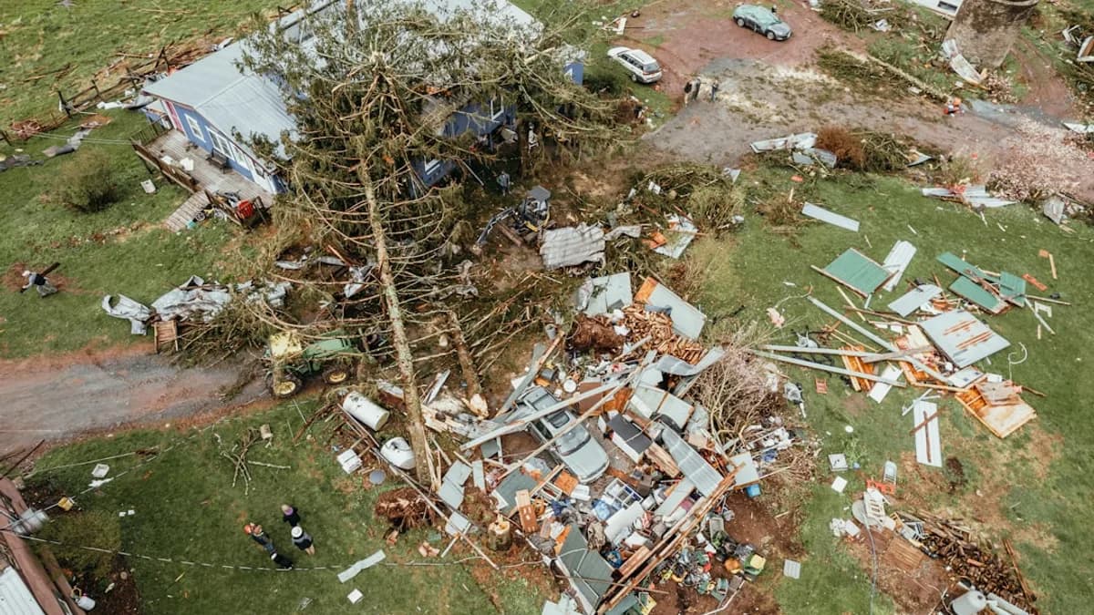 a house that has been destroyed by a tornado