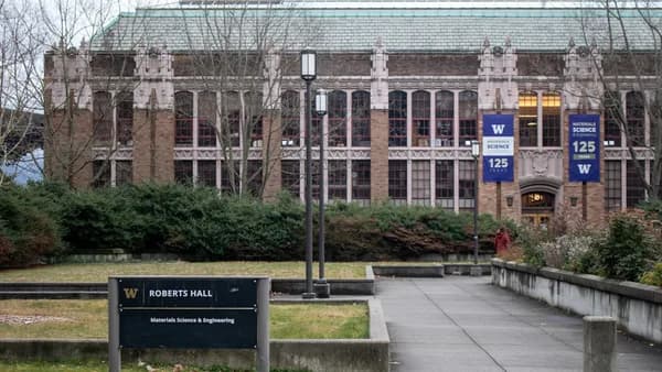 Denny hall at the university of washington.