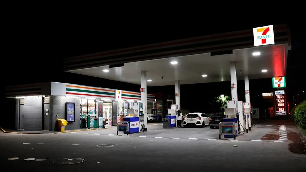 A 7-eleven gas station at night