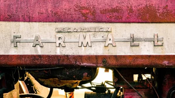 Farmall logo