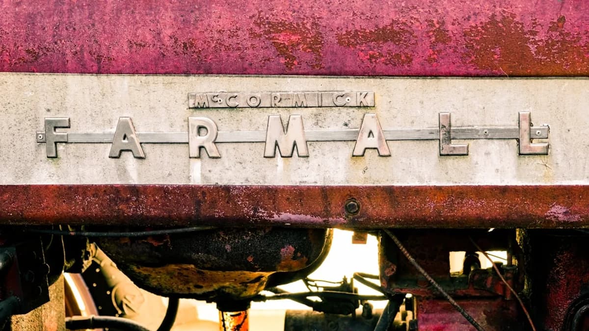 Farmall logo