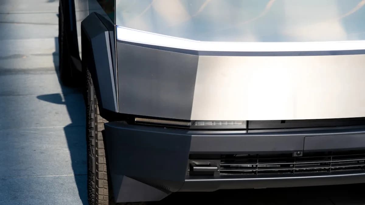 a close up of the front bumper of a car