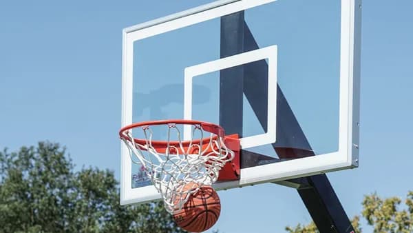 white and red basketball hoop