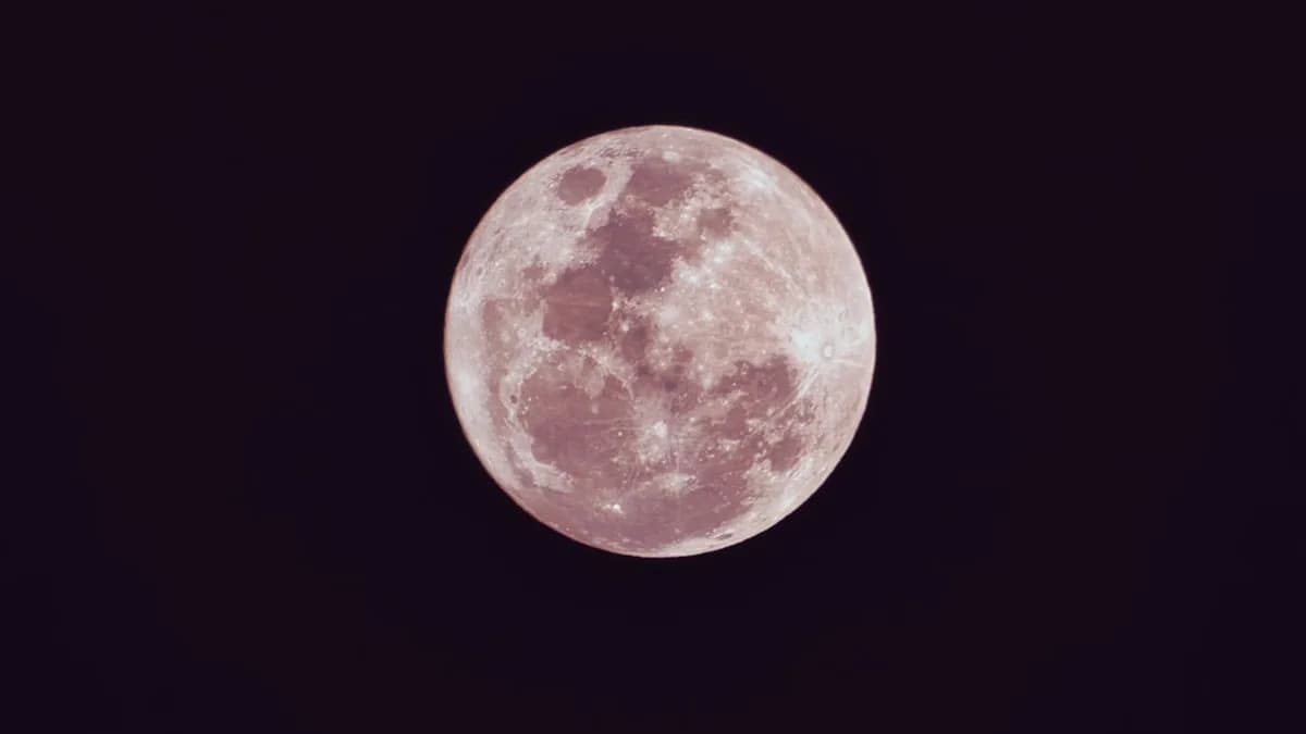 a red and white moon