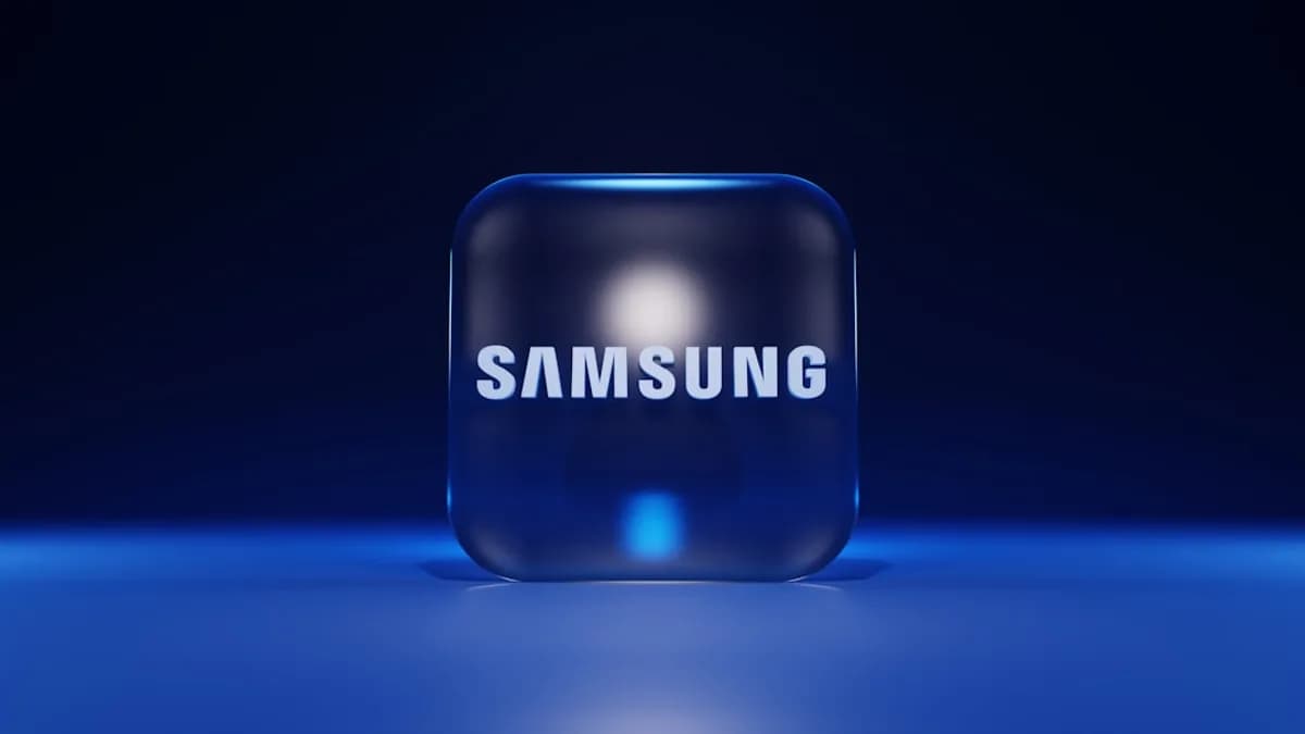 a blue cube with a white logo