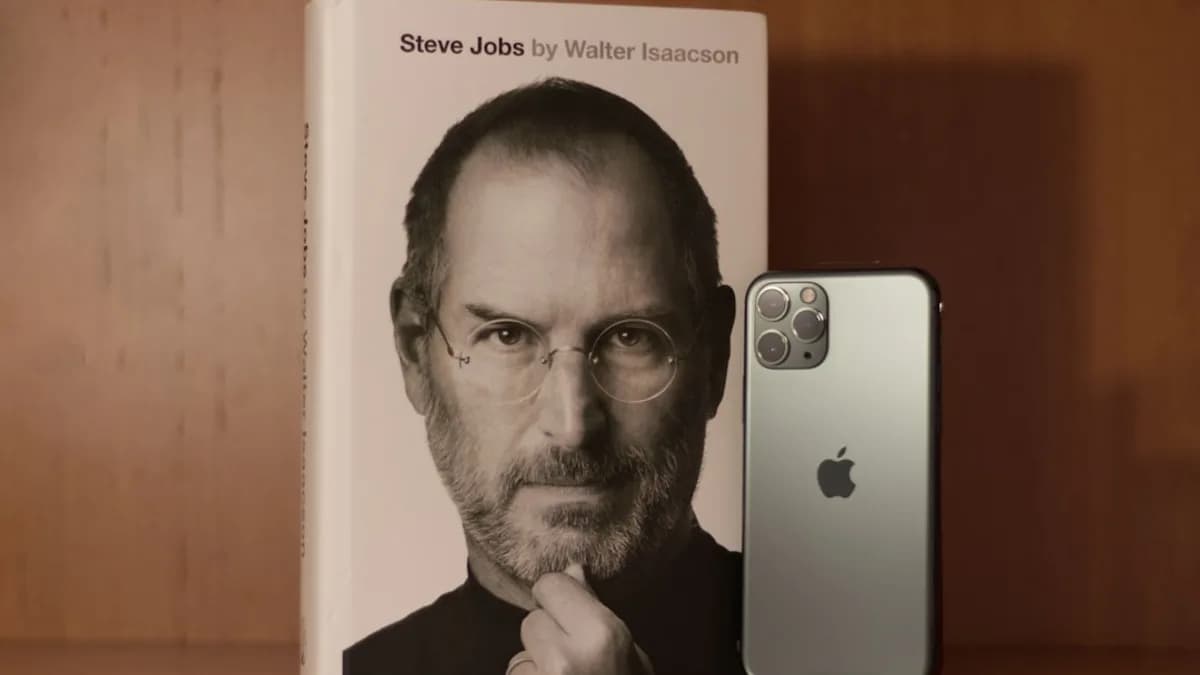 silver iPhone 11