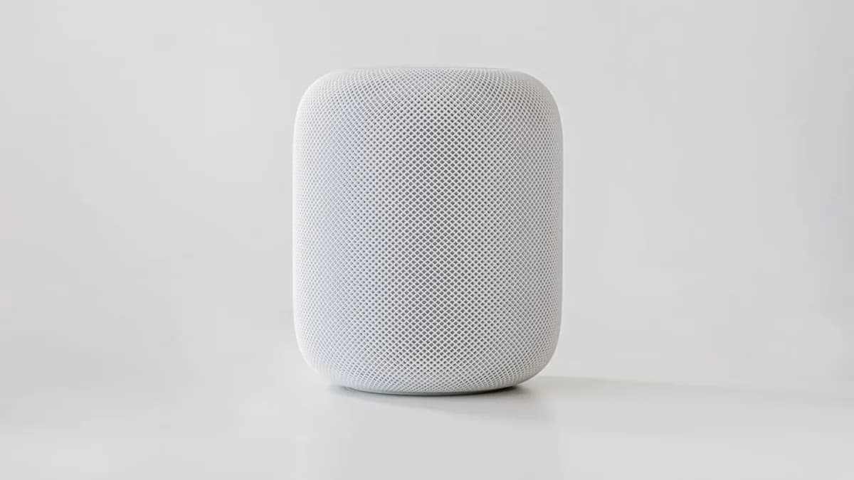 white and black round speaker